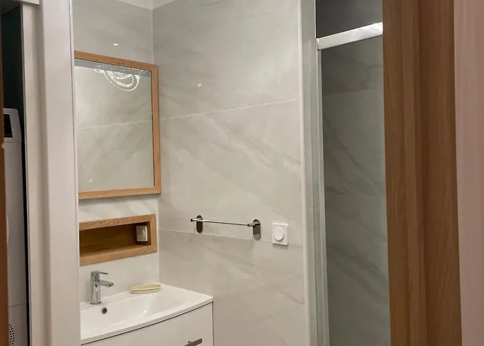 Recently Renovated In Quiet Area In Heart Of Old Апартаменты